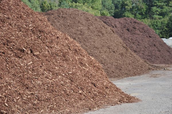 Mulch Supplier Service - Mulch Supplier Service Pittsburgh, Pennsylvania